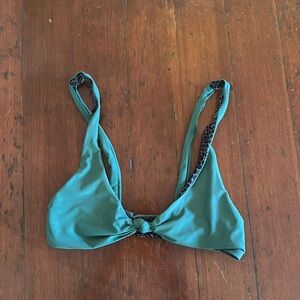 Acacia swimsuit top M